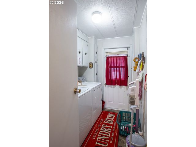 1809 26TH St 3, La Grande, OR 97850