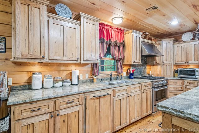 15172 S 4203 Road, Claremore, OK 74017