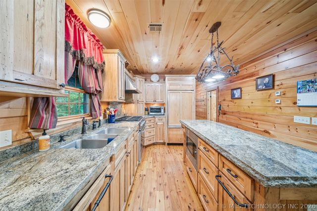 15172 S 4203 Road, Claremore, OK 74017
