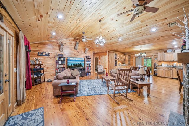 15172 S 4203 Road, Claremore, OK 74017