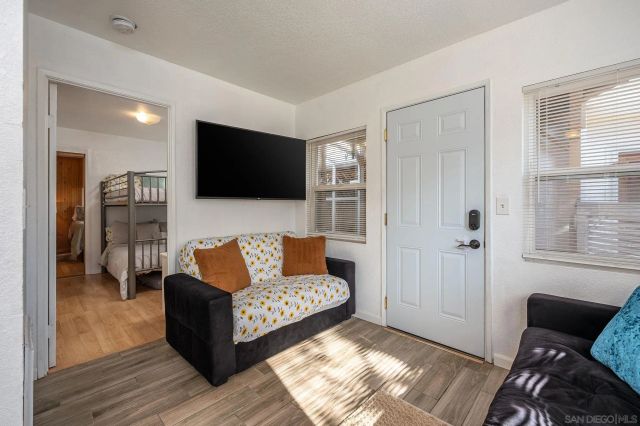 830-832 Pismo Ct, San Diego, CA 92109