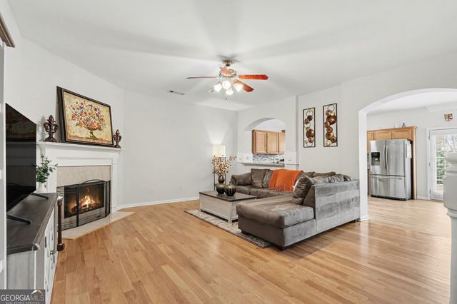 136 Meeting Place Road, Lawrenceville, GA 30044