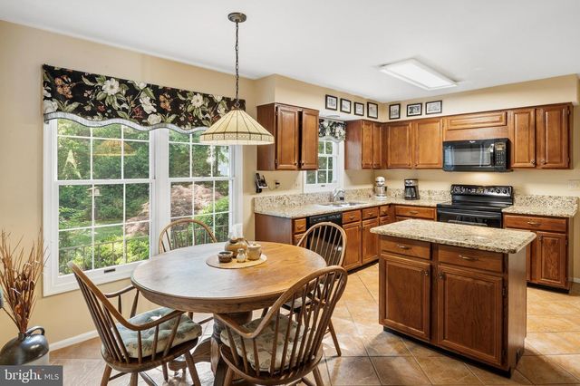 2802 AUTUMN CHASE RUN, Annapolis, MD 21401