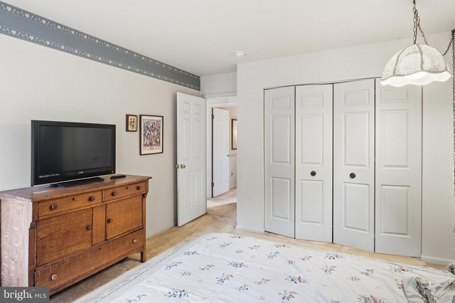 2802 AUTUMN CHASE RUN, Annapolis, MD 21401