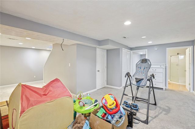 4012 Atha Court, Riverside, OH 45424