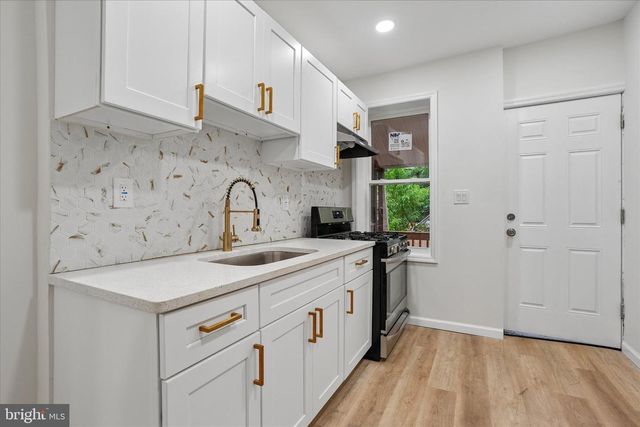 308 W HANOVER ST, Trenton, NJ 08618
