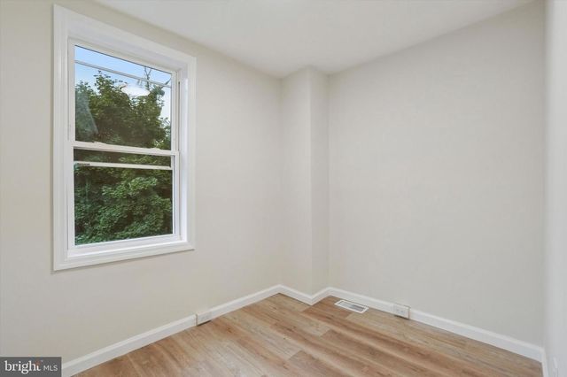 308 W HANOVER ST, Trenton, NJ 08618