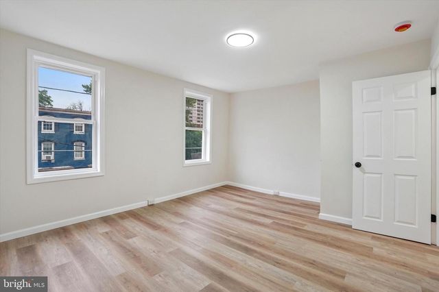 308 W HANOVER ST, Trenton, NJ 08618