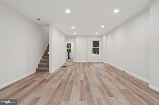 308 W HANOVER ST, Trenton, NJ 08618