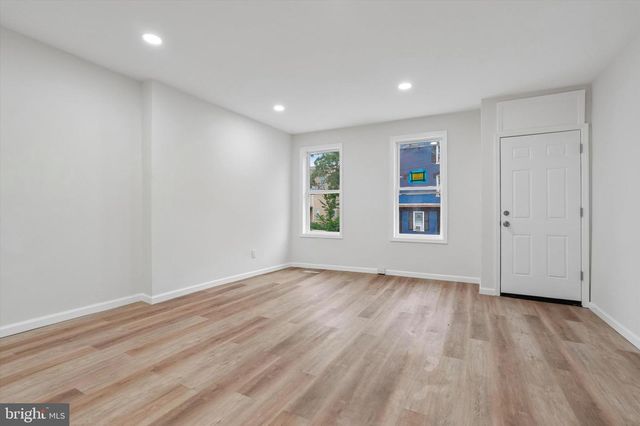 308 W HANOVER ST, Trenton, NJ 08618