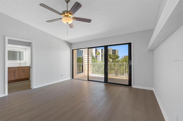 430 SANDY HOOK ROAD, Treasure Island, FL 33706