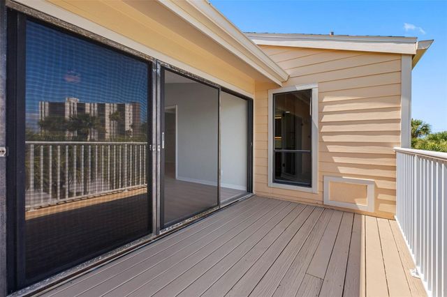 430 SANDY HOOK ROAD, Treasure Island, FL 33706