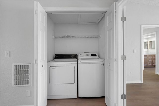 430 SANDY HOOK ROAD, Treasure Island, FL 33706