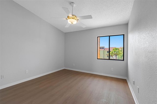 430 SANDY HOOK ROAD, Treasure Island, FL 33706