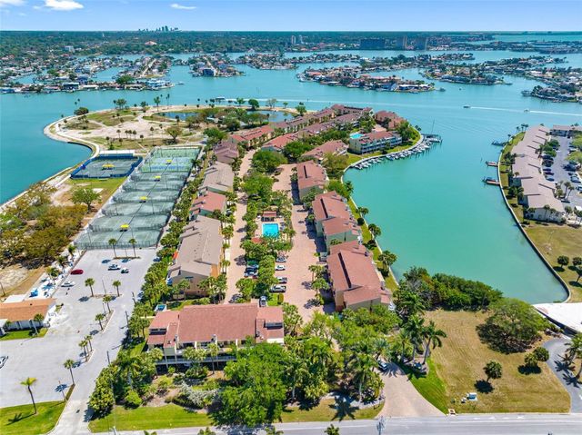 430 SANDY HOOK ROAD, Treasure Island, FL 33706