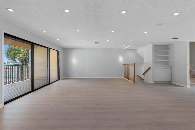 430 SANDY HOOK ROAD, Treasure Island, FL 33706