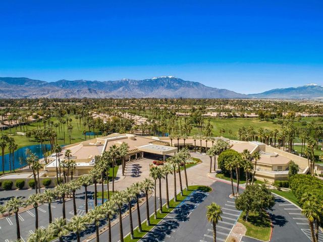 38819 Wisteria Drive, Palm Desert, CA 92211
