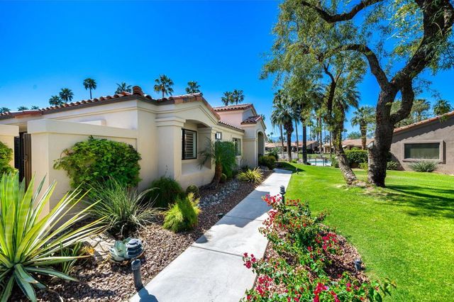 38819 Wisteria Drive, Palm Desert, CA 92211