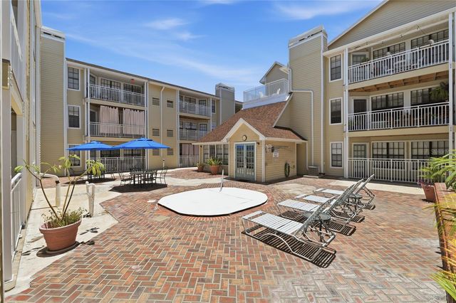 1000 W HORATIO STREET 111, Tampa, FL 33606