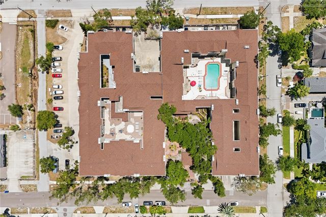 1000 W HORATIO STREET 111, Tampa, FL 33606