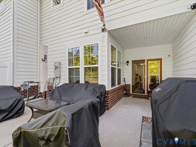 7029 Desert Candle Dr, Moseley, VA 23120