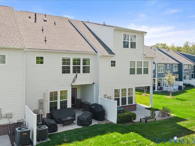 7029 Desert Candle Dr, Moseley, VA 23120