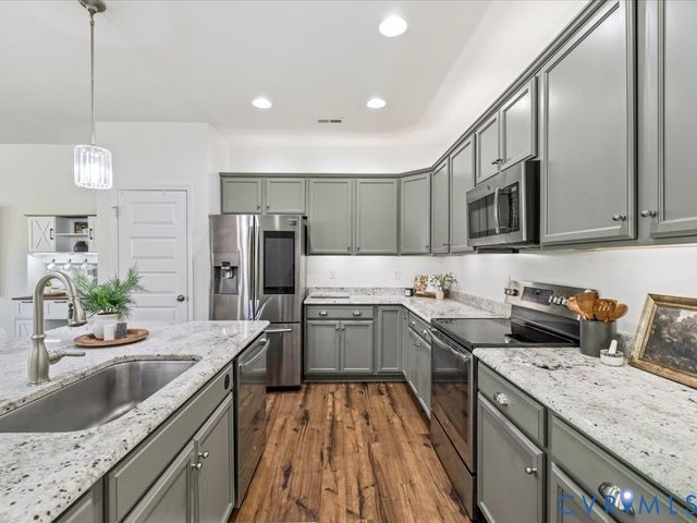 7029 Desert Candle Dr, Moseley, VA 23120