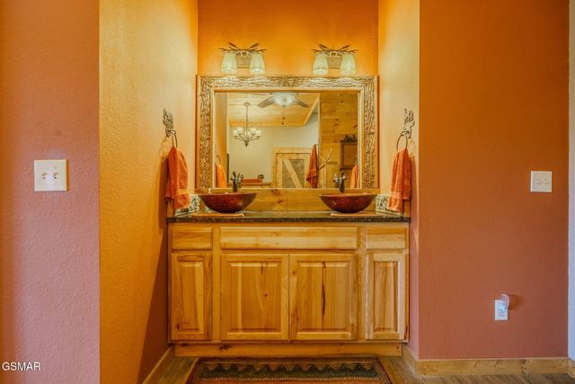 3644 Wears Mountain Lane, Sevierville, TN 37862