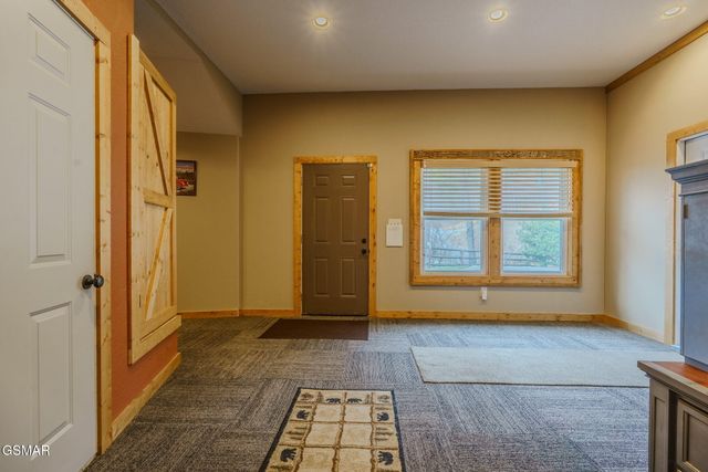 3644 Wears Mountain Lane, Sevierville, TN 37862