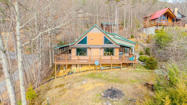 3644 Wears Mountain Lane, Sevierville, TN 37862