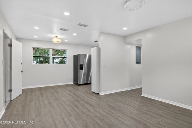 10063 AGAVE Circle N, Jacksonville, FL 32246