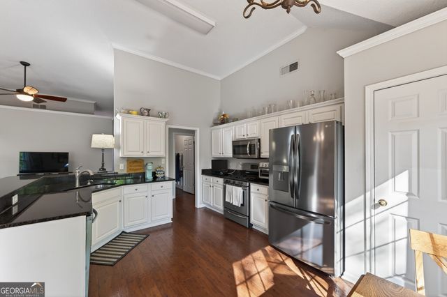 140 Blue Heron Lane, Alpharetta, GA 30009