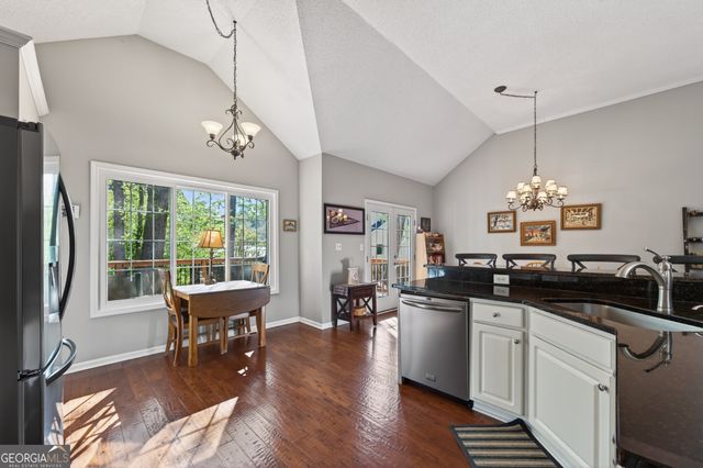 140 Blue Heron Lane, Alpharetta, GA 30009