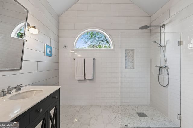 140 Blue Heron Lane, Alpharetta, GA 30009