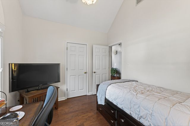 140 Blue Heron Lane, Alpharetta, GA 30009