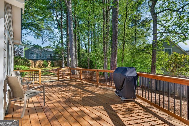 140 Blue Heron Lane, Alpharetta, GA 30009