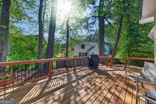 140 Blue Heron Lane, Alpharetta, GA 30009