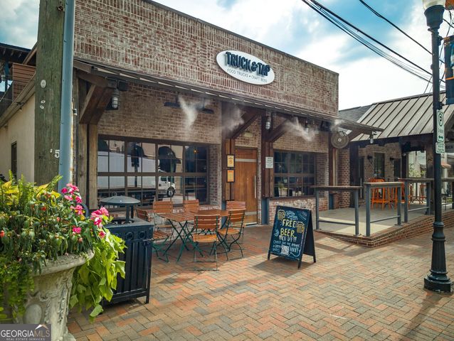 140 Blue Heron Lane, Alpharetta, GA 30009