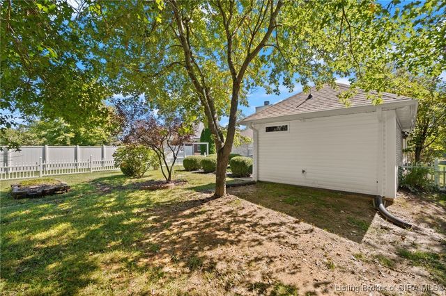 6319 Horizon Way, Charlestown, IN 47111