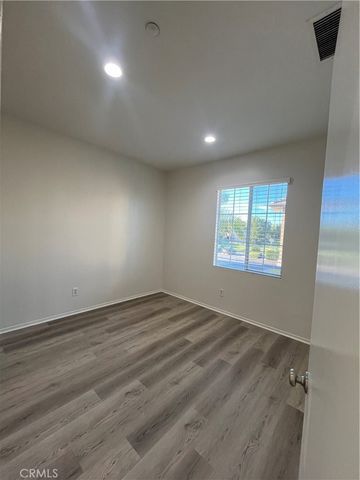 11309 Parkdale, Riverside, CA 92505