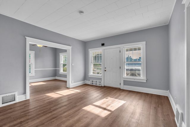 193 May Street, Bensenville, IL 60106