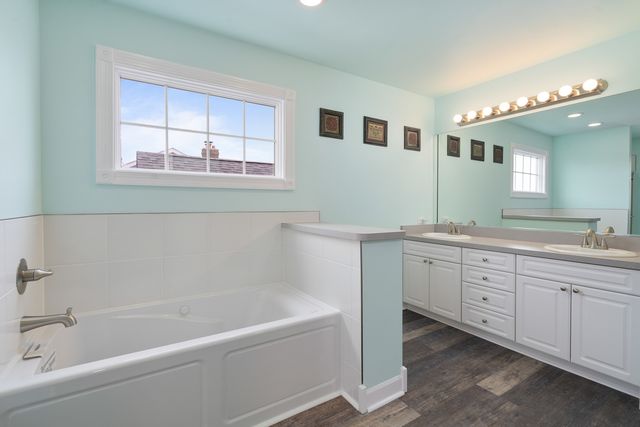 24751 Rosewood Lane, Manhattan, IL 60442