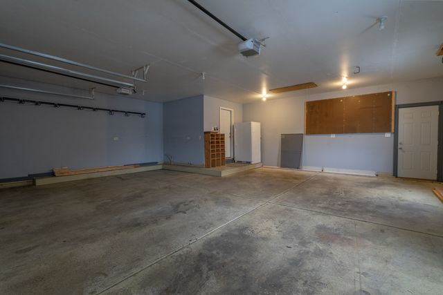 24751 Rosewood Lane, Manhattan, IL 60442