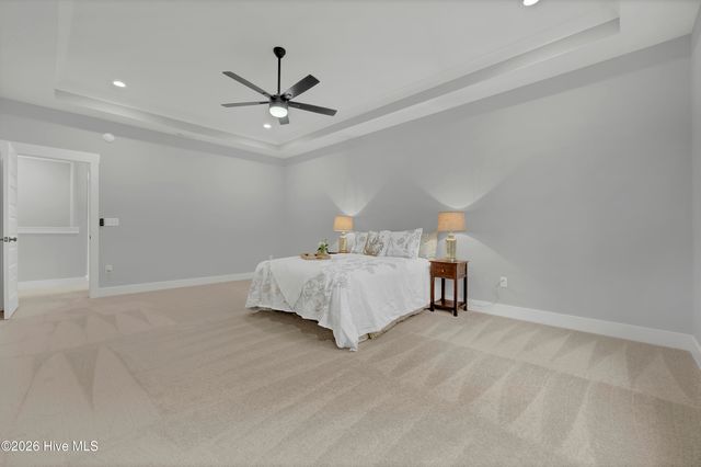 1320 Chadwick Shores Drive, Sneads Ferry, NC 28460