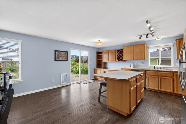 1217 Boatman Avenue NW, Orting, WA 98360