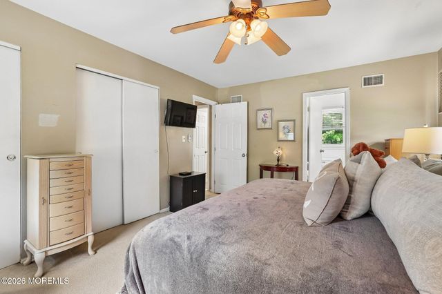 6 Murfield Drive, Lincroft, NJ 07738