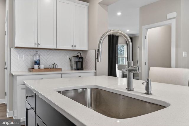 3575 WILDVIEW LN, York, PA 17404