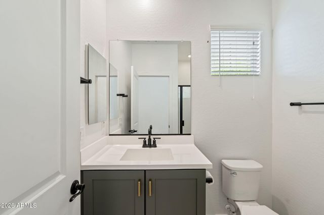 6439 N 17TH Place, Phoenix, AZ 85016