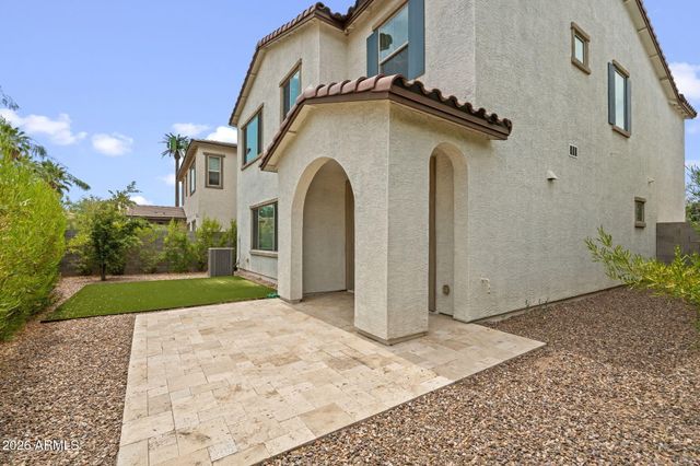 6439 N 17TH Place, Phoenix, AZ 85016