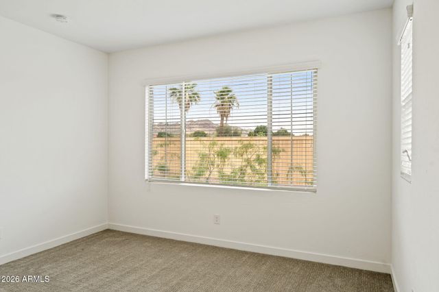 6439 N 17TH Place, Phoenix, AZ 85016